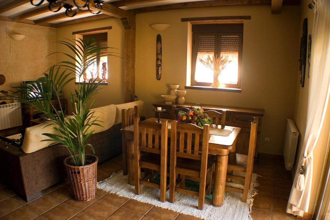Casa Altobierzo, 9 Habitaciones Y 9 Banos Pobladura de las Regueras Exterior foto